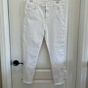 Joes White High Rise Skinny Ankle with raw hem size 31